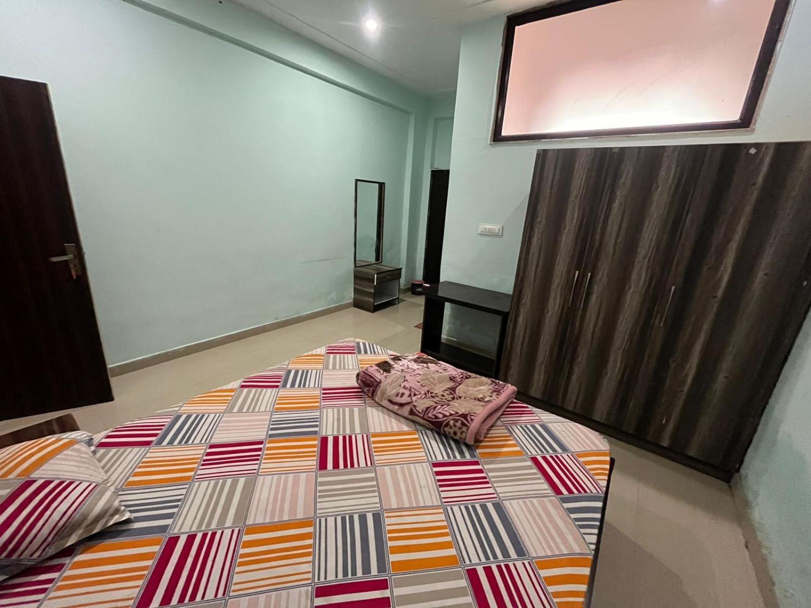 Hotel Shri Ji Baba Ki Haveli Govardhan Esterno foto