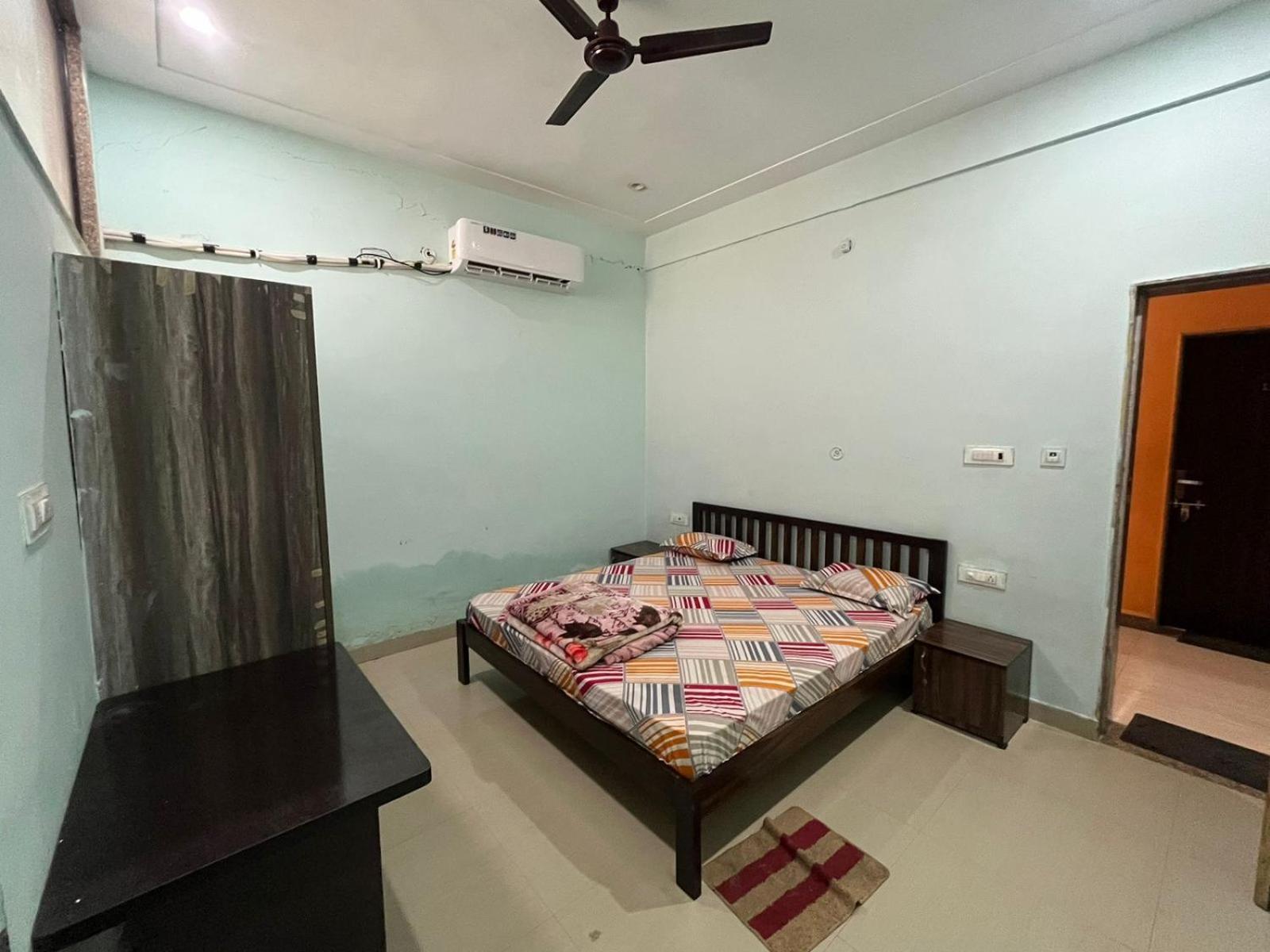 Hotel Shri Ji Baba Ki Haveli Govardhan Esterno foto